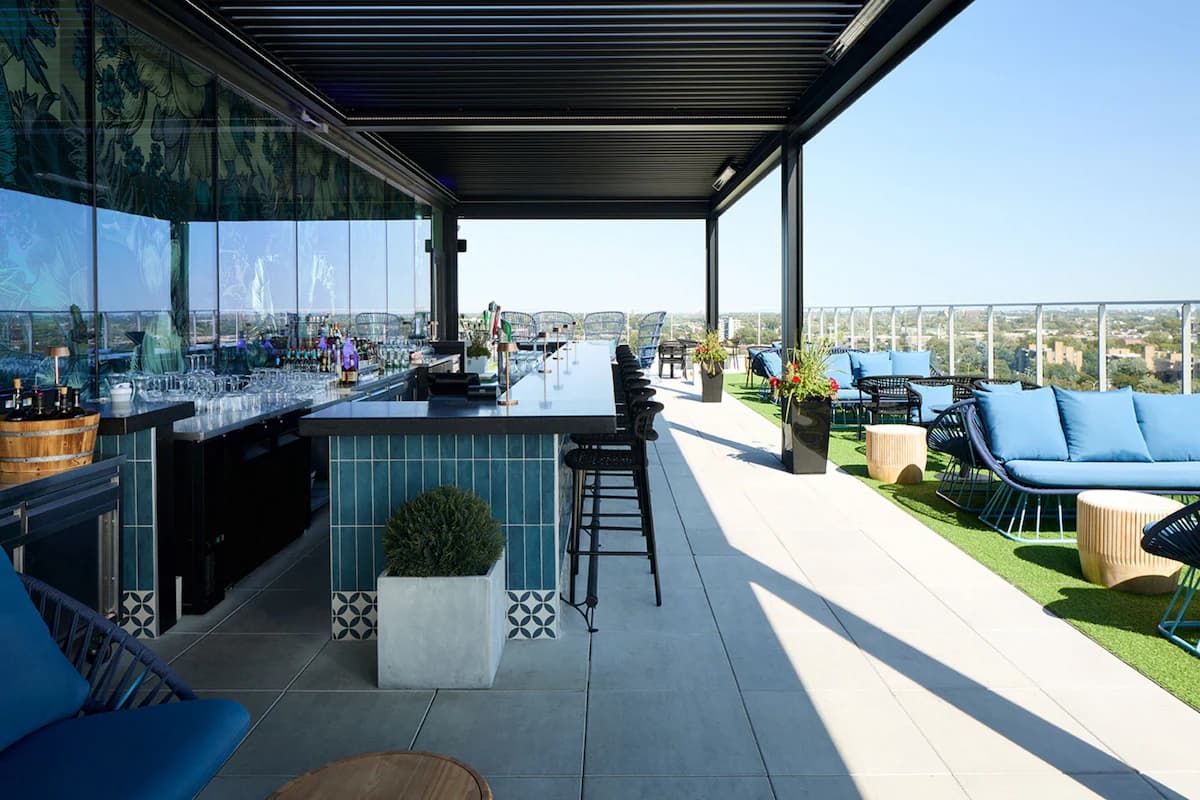 Marriott Courtyard Laval - Image 2