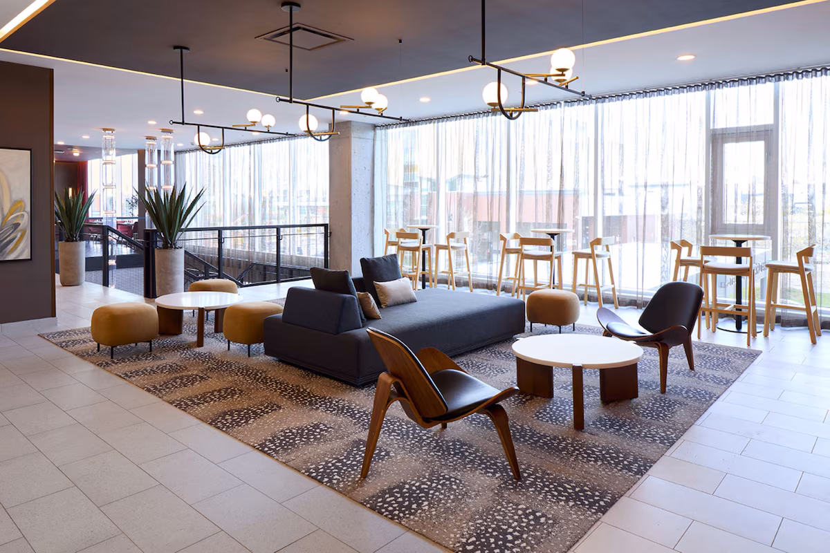 Marriott Courtyard Laval - Image 5