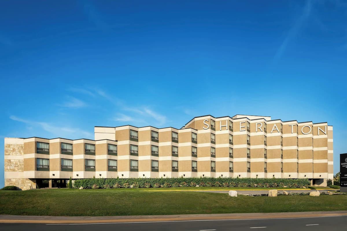 Sheraton Montreal Airport
