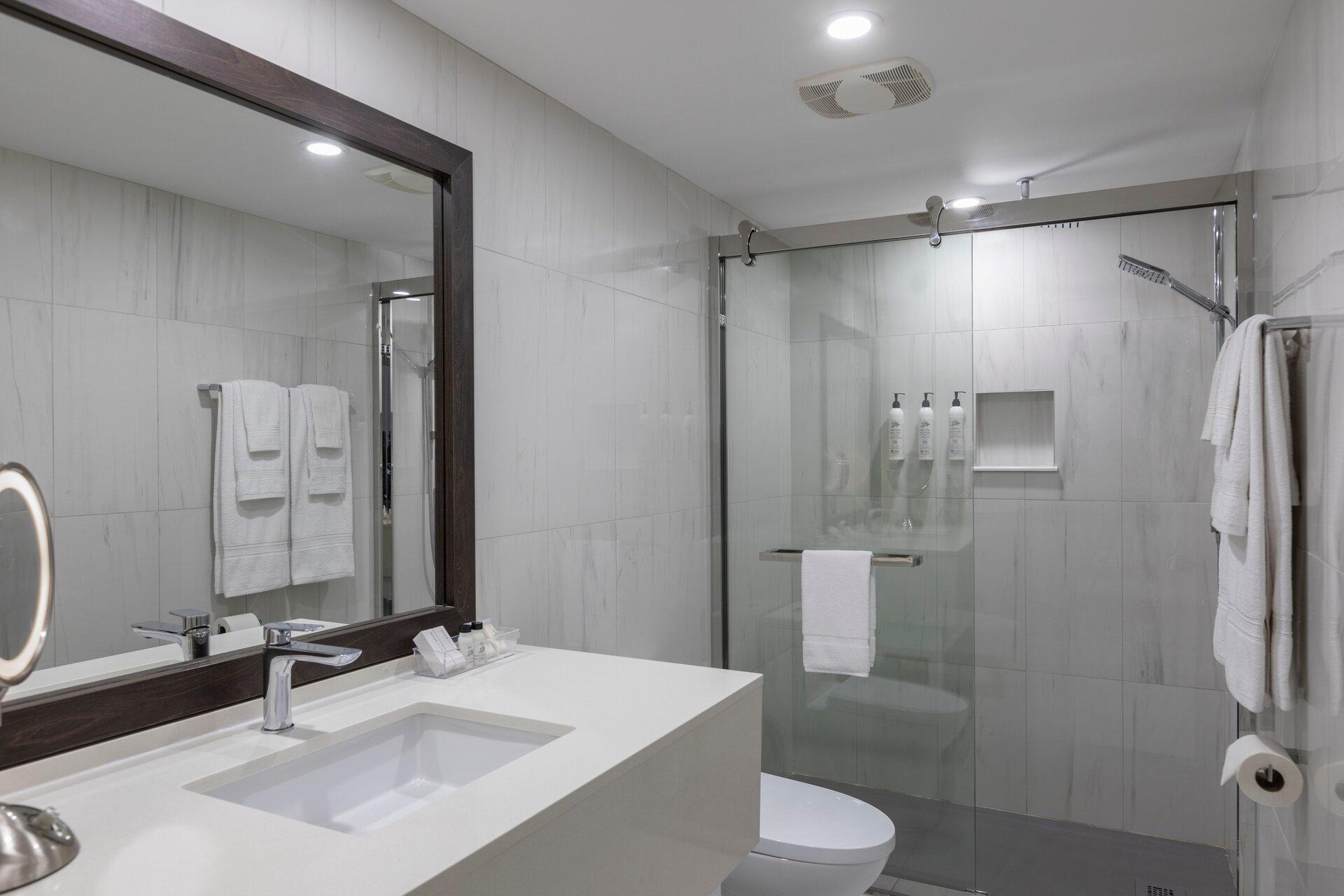 Le Nouvel Hôtel - Image 2