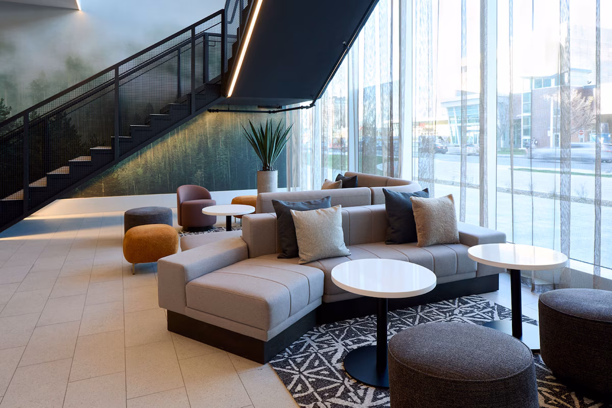 Marriott Courtyard Laval - Image 4