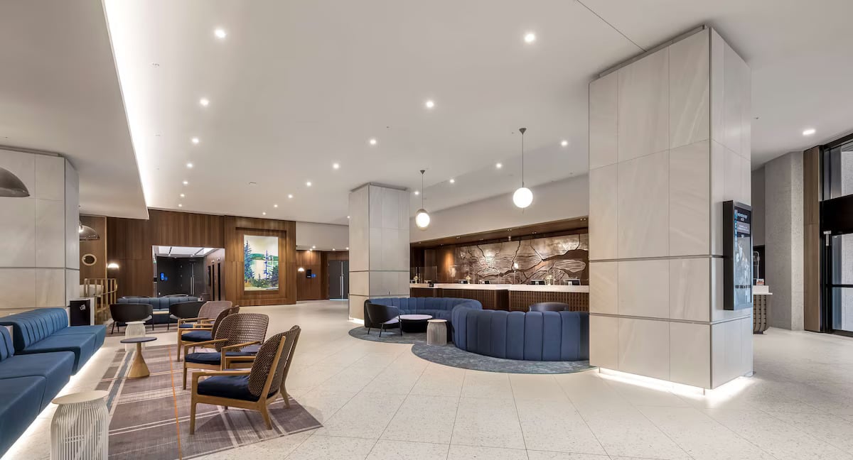 HILTON QUEBEC - Image 2