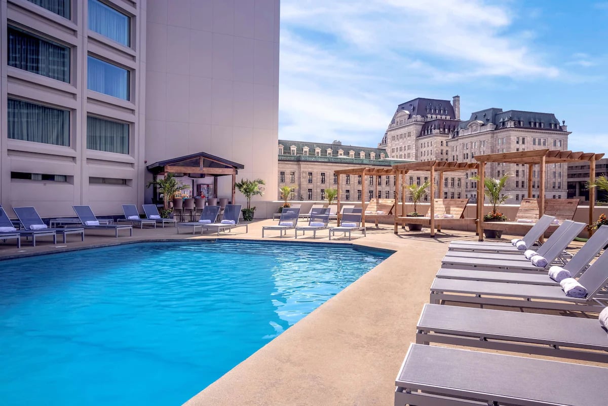 HILTON QUEBEC - Image 5